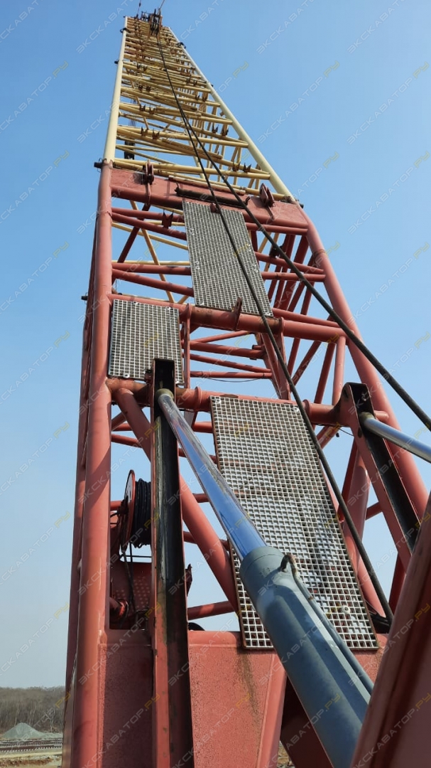 Liebherr LR 1300 [4]