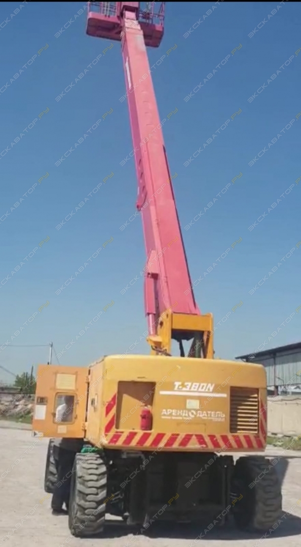JLG 1200SJP Telescopic Boom Lift [2]