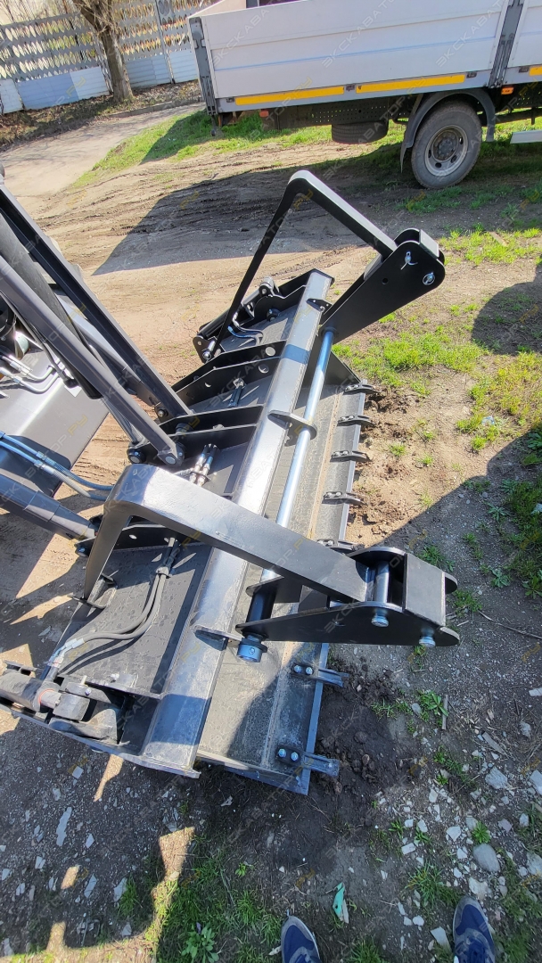Mecalac 890 PS [6]