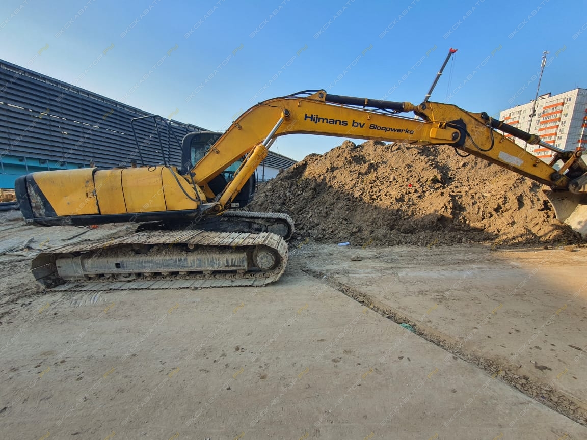 JCB JS 260LC [1]