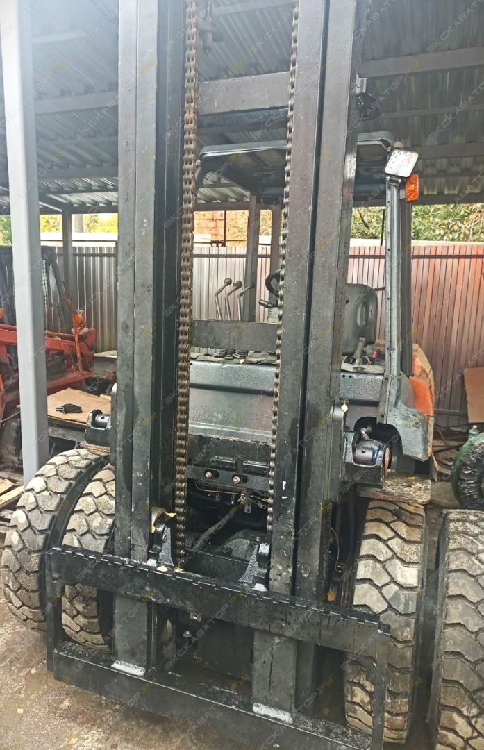 Toyota 7FDA50 [3]