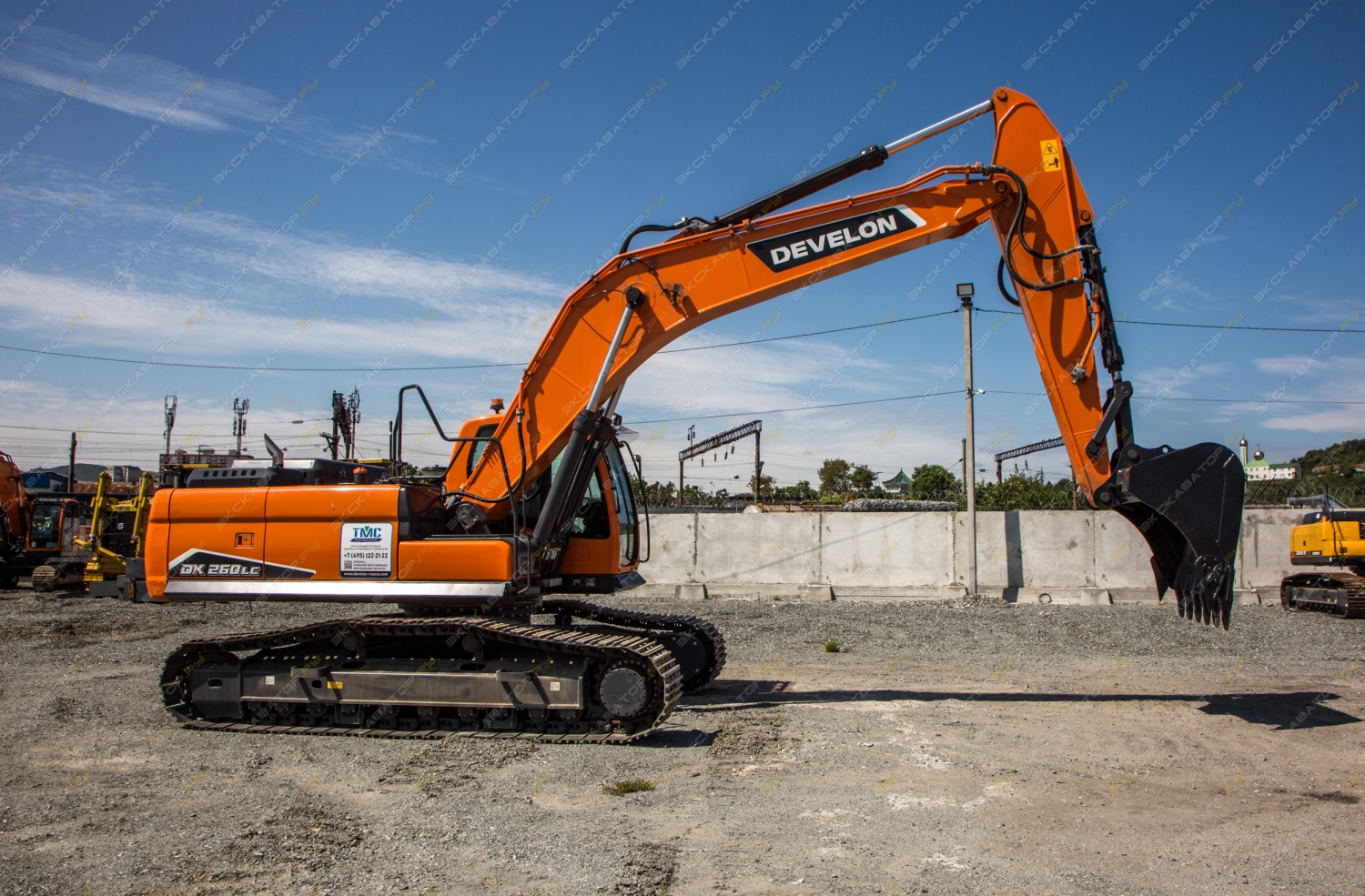 DX260LC-7M [22]