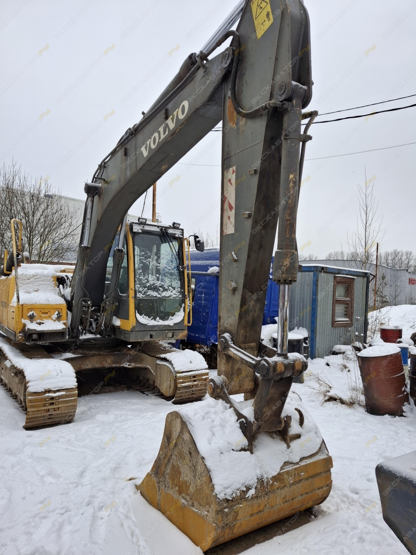 Volvo EC140B LC [6]