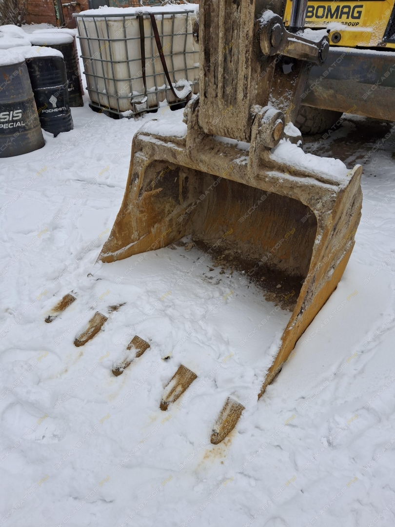 Volvo EC140B LC [5]