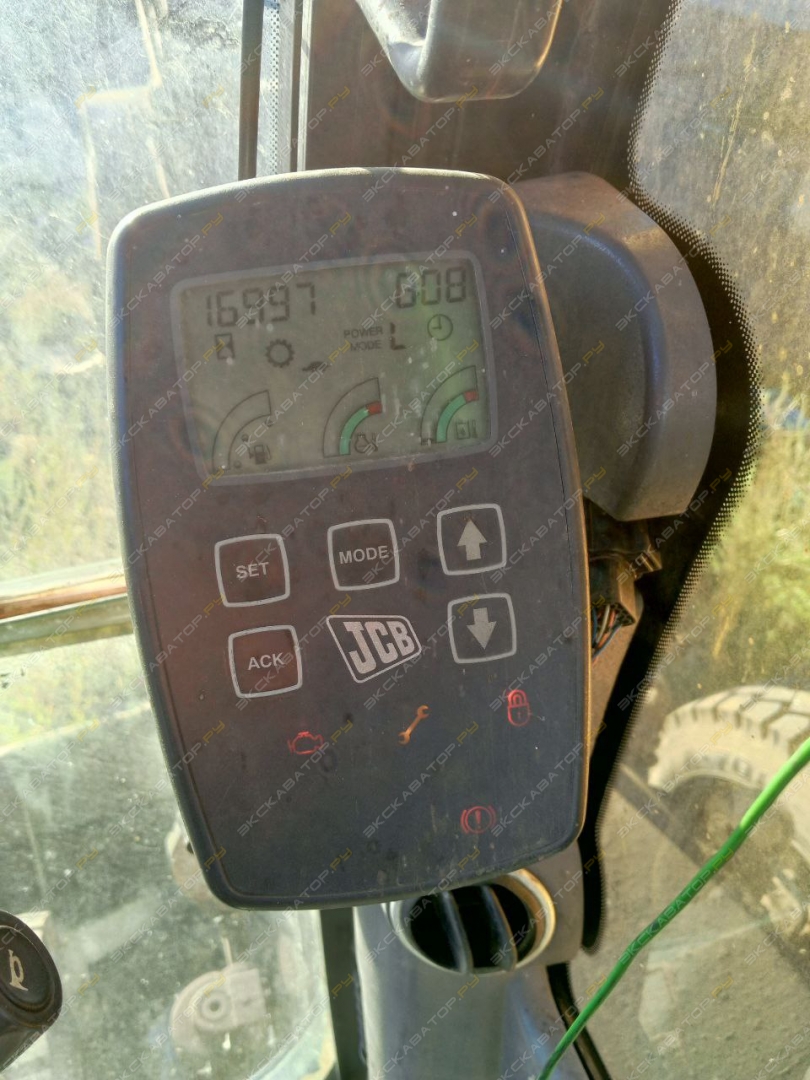 JCB JS 160W [1]
