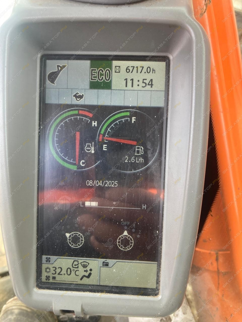 Hitachi ZX180LCN-5G [2]