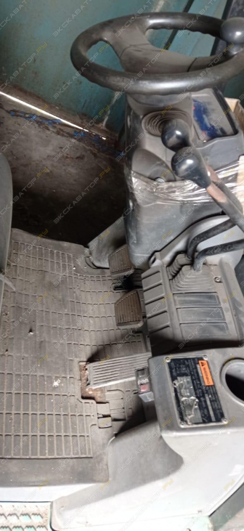 Mitsubishi FG15NT [2]