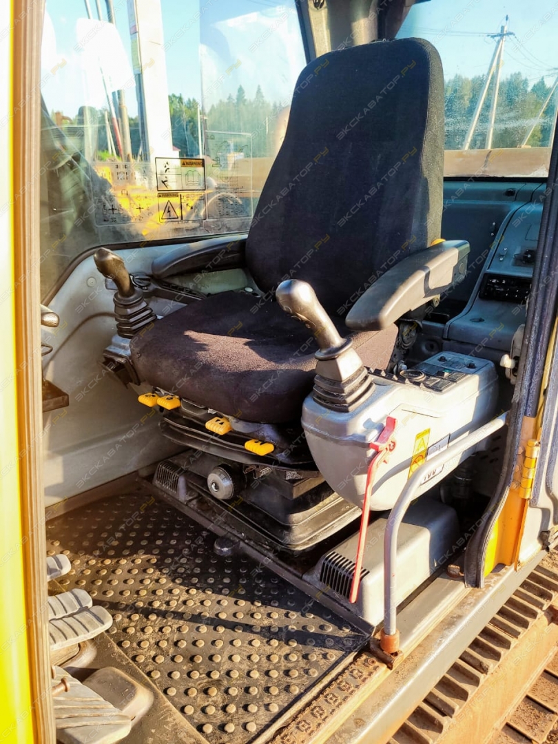 Volvo EC140B LC [6]