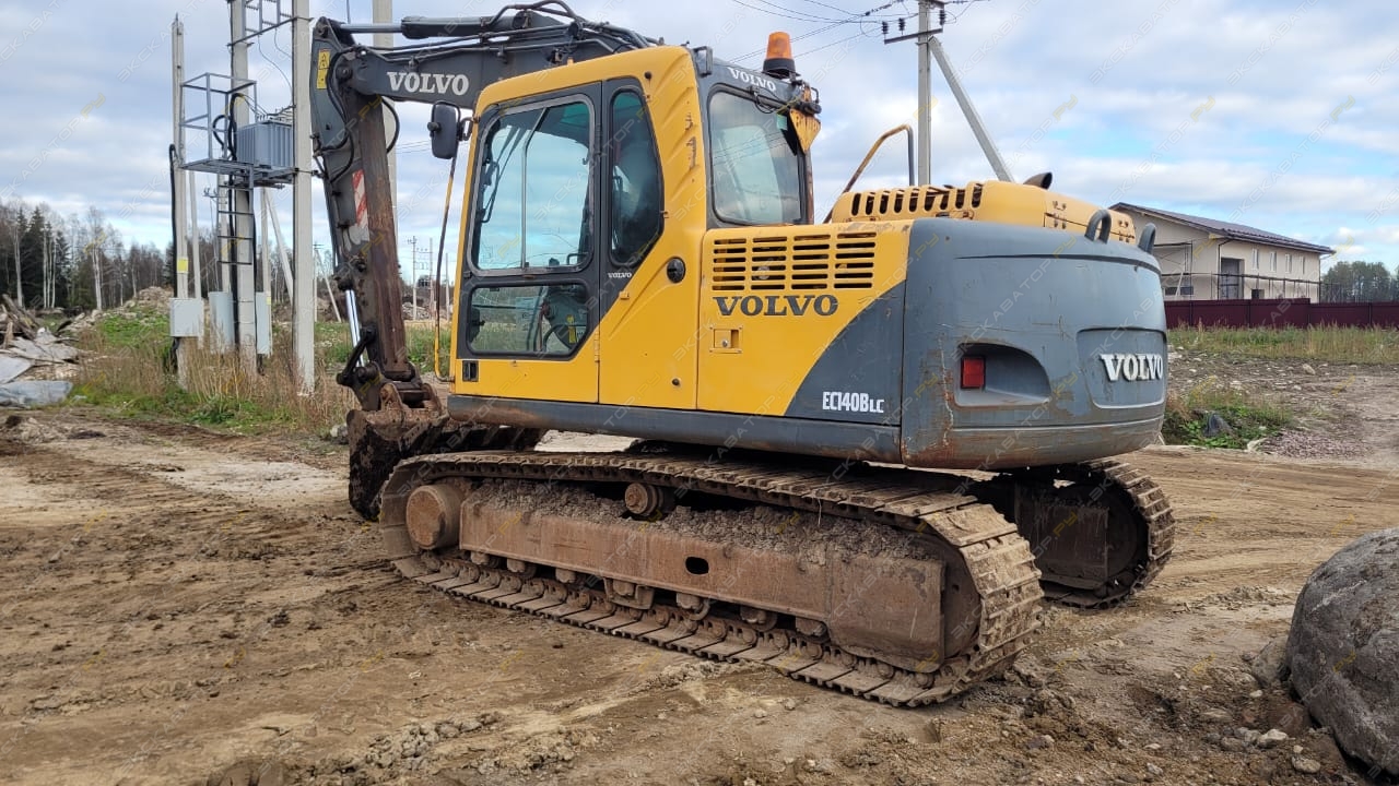 Volvo EC140B LC [9]