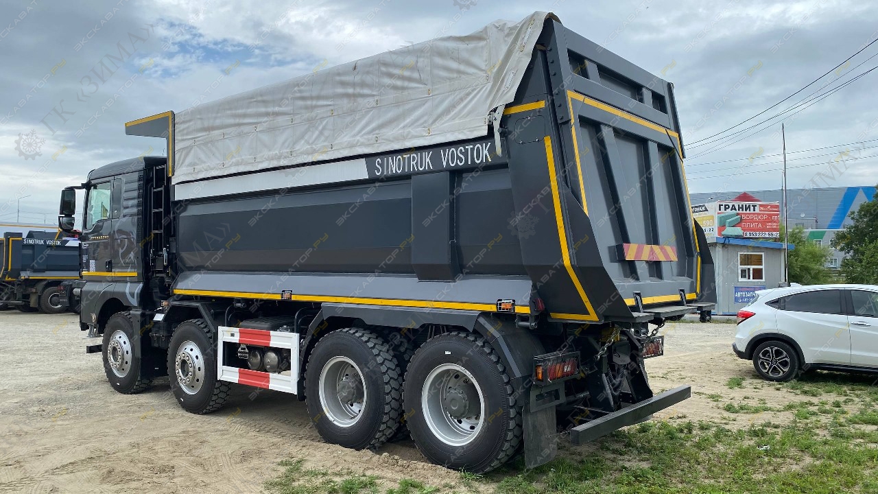 Sitrak C7H MAX 8x4 [2]