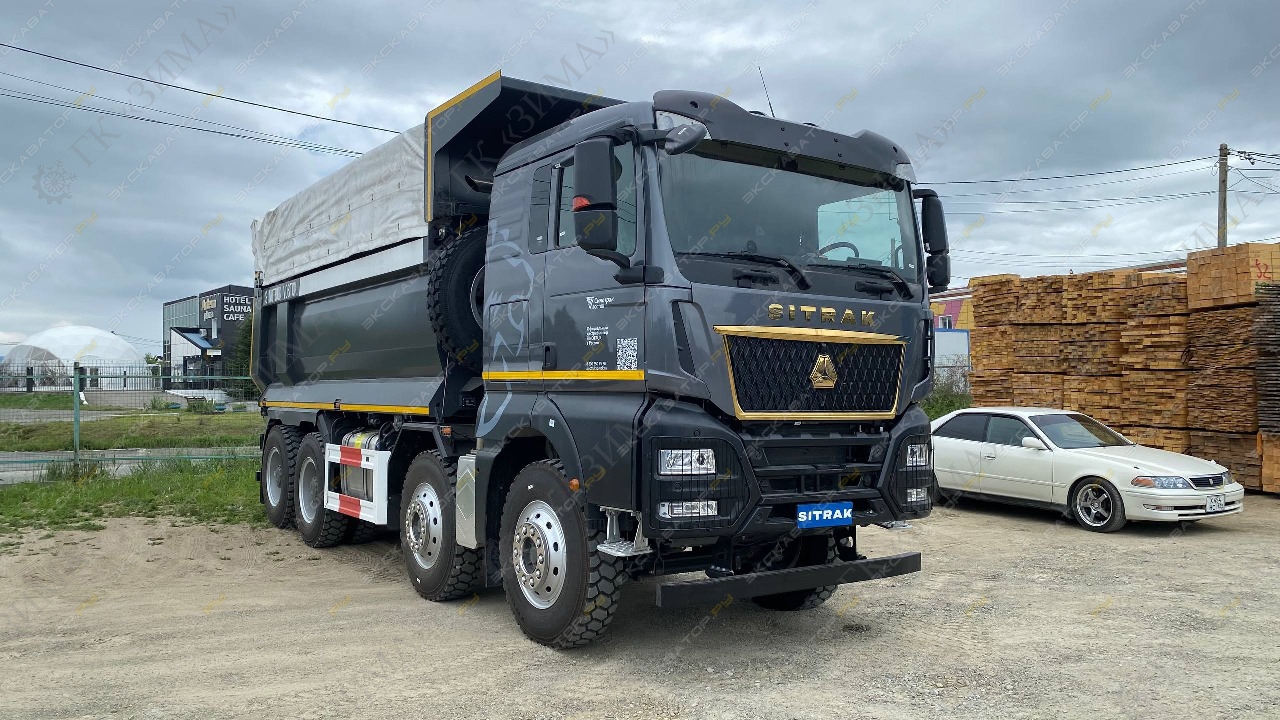 Sitrak C7H MAX 8x4 [1]