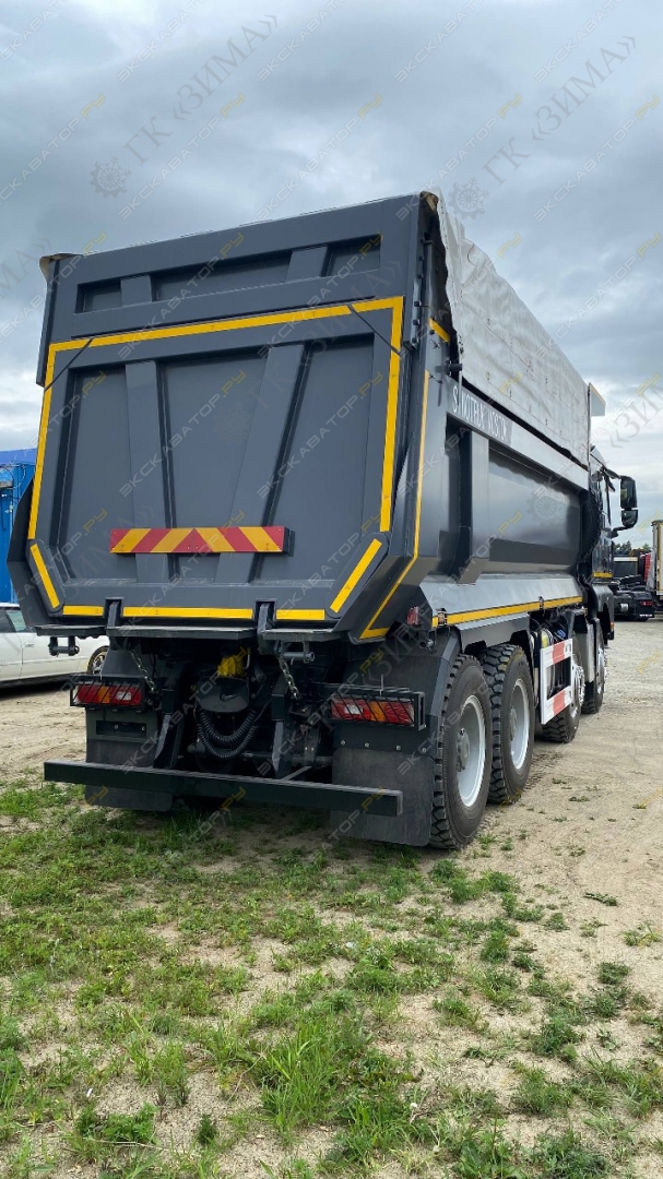 Sitrak C7H MAX 8x4 [11]