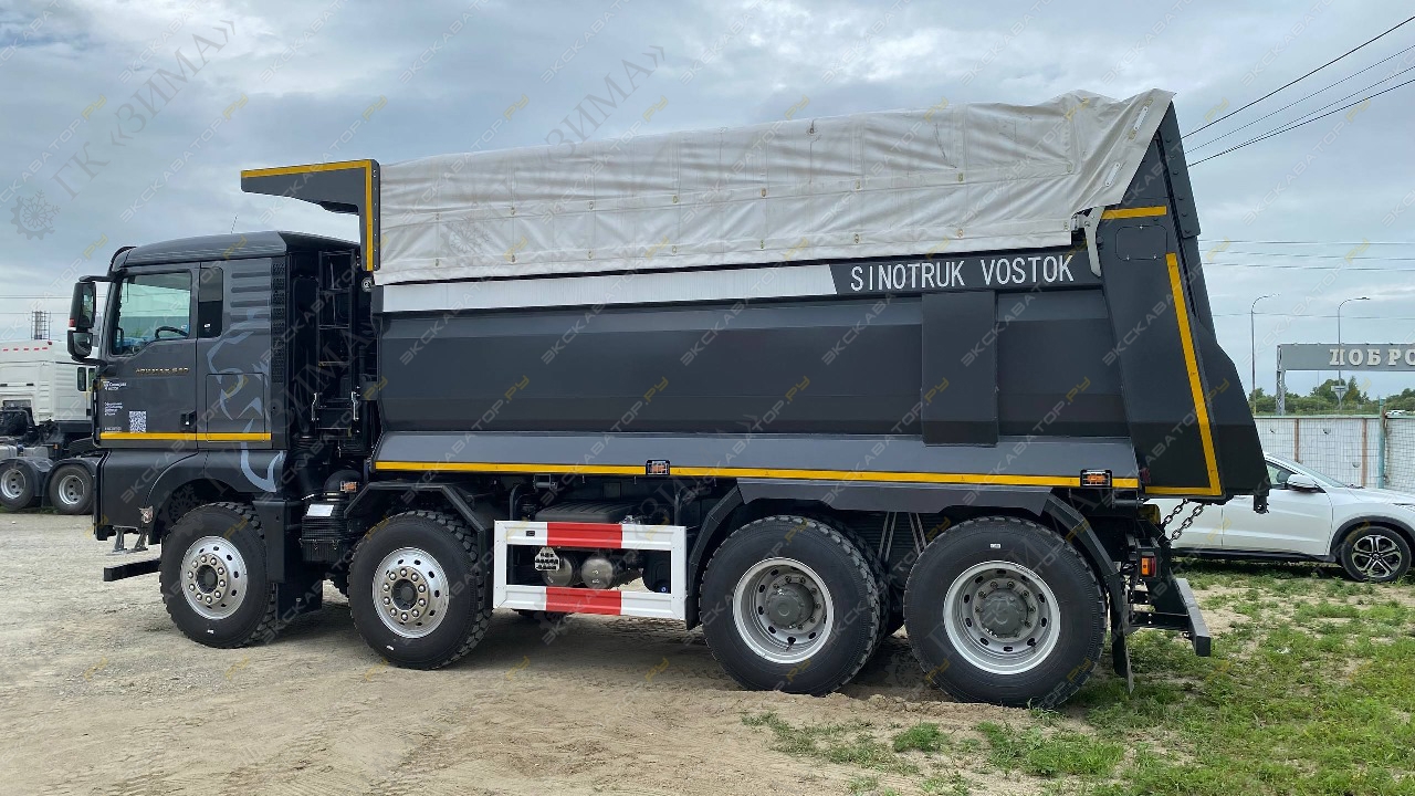 Sitrak C7H MAX 8x4 [10]