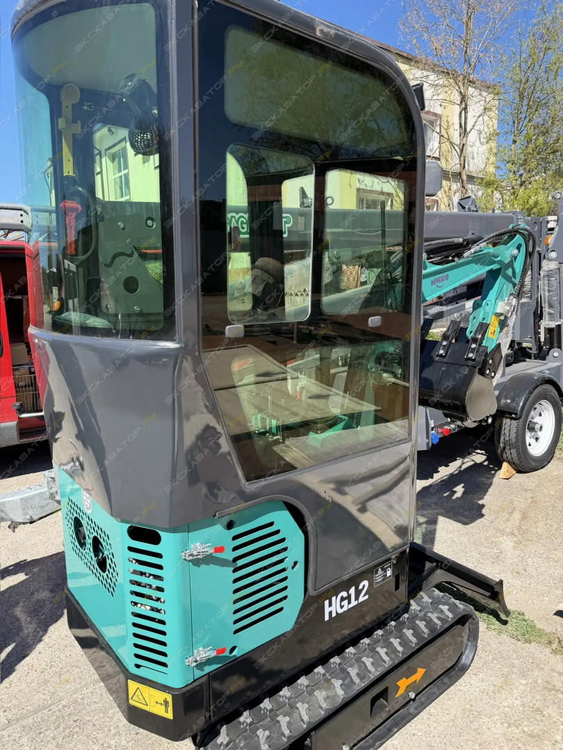 Komatsu PC38UU [6]