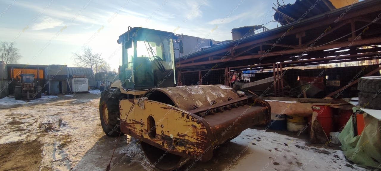 Caterpillar CS663E [1]