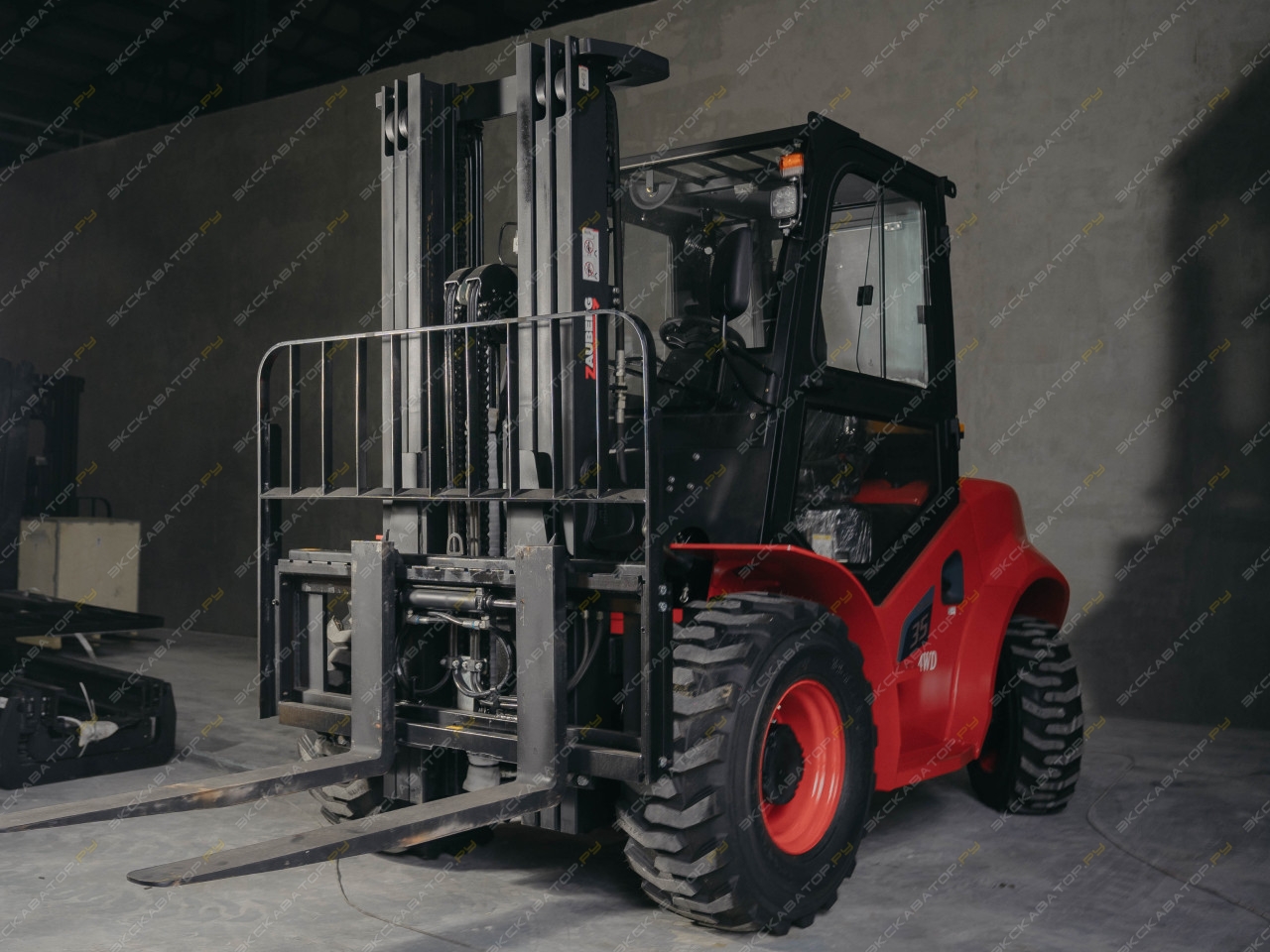 Zauberg DS35-I 4WD [1]