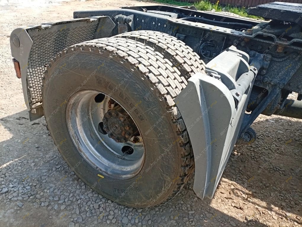 Mercedes-Benz Actros 1844 LS [16]
