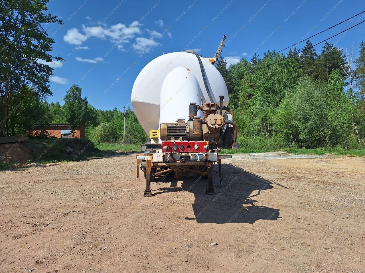 GuteWolf 34 куб.м цементовоз [1]