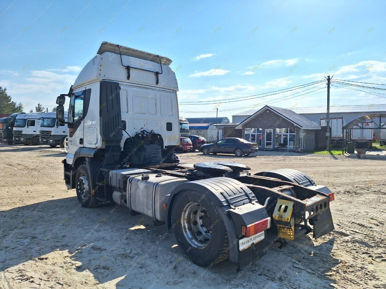 Stralis [8]
