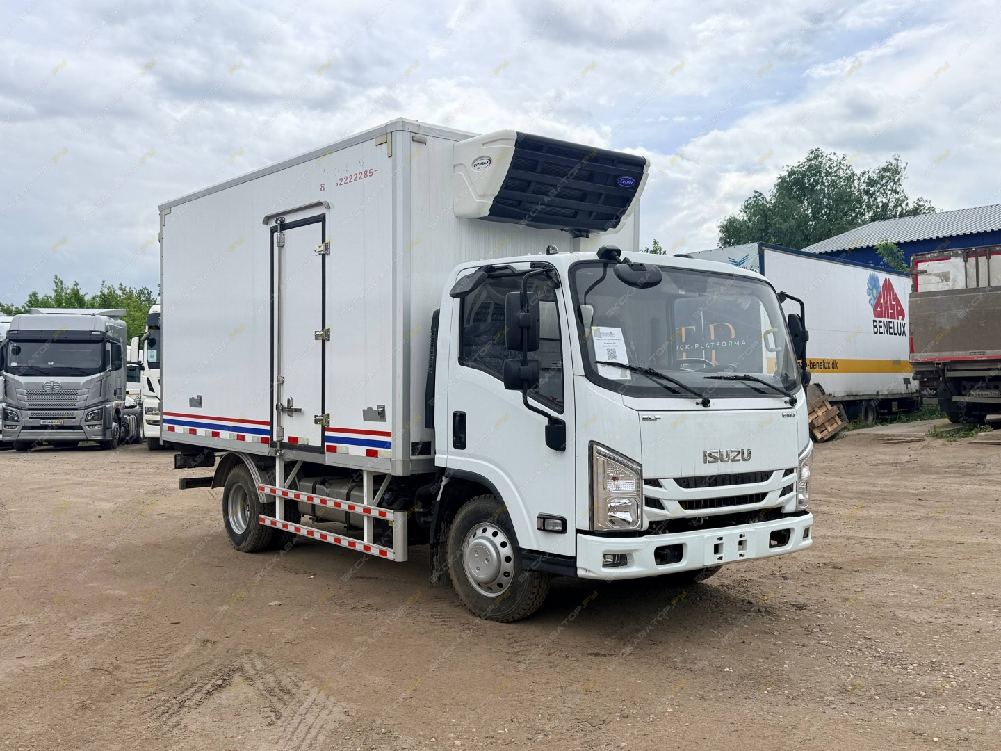Isuzu Elf [2]