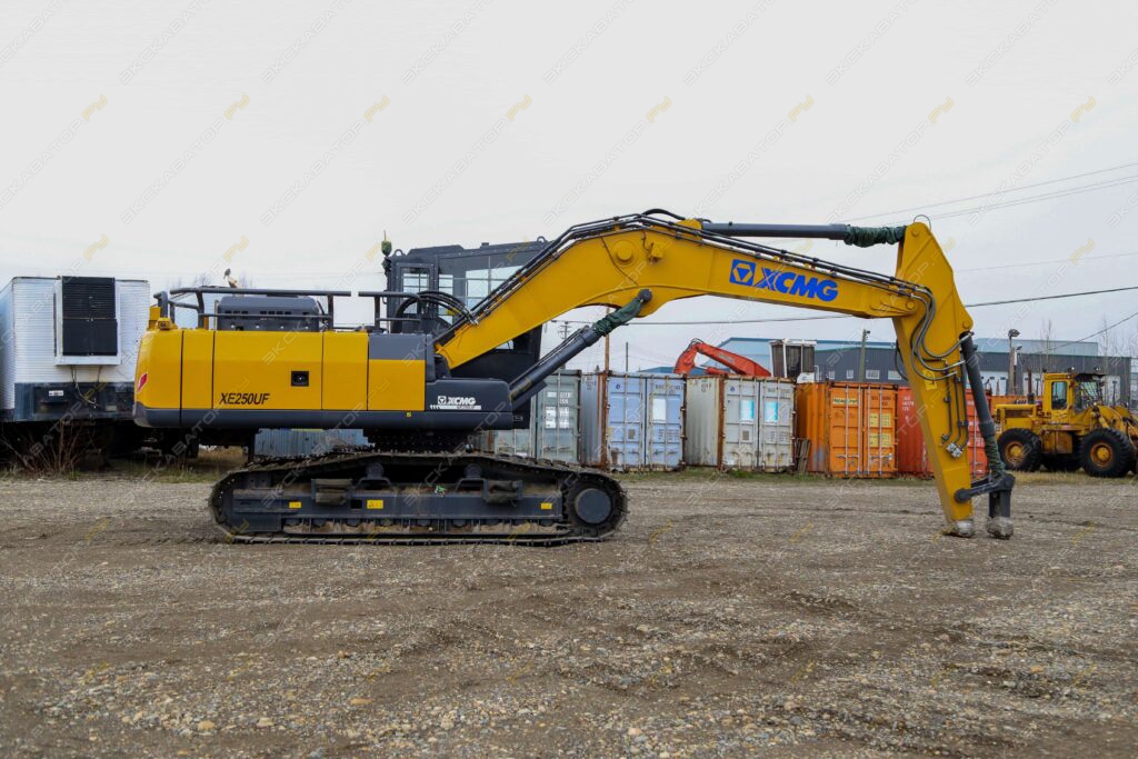 XCMG XE250UF [2]