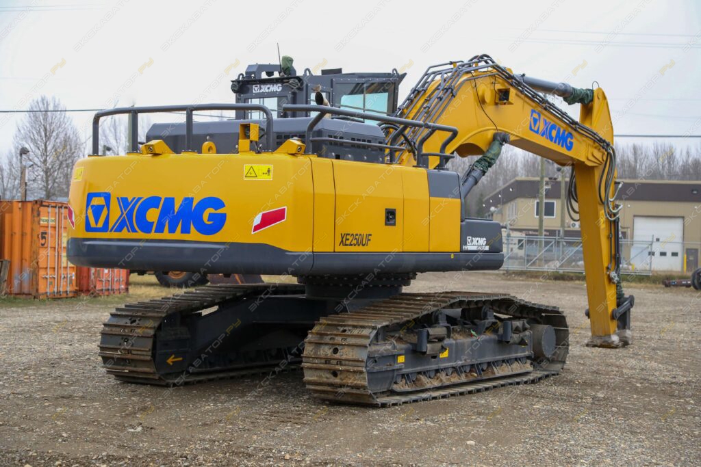XCMG XE250UF [3]