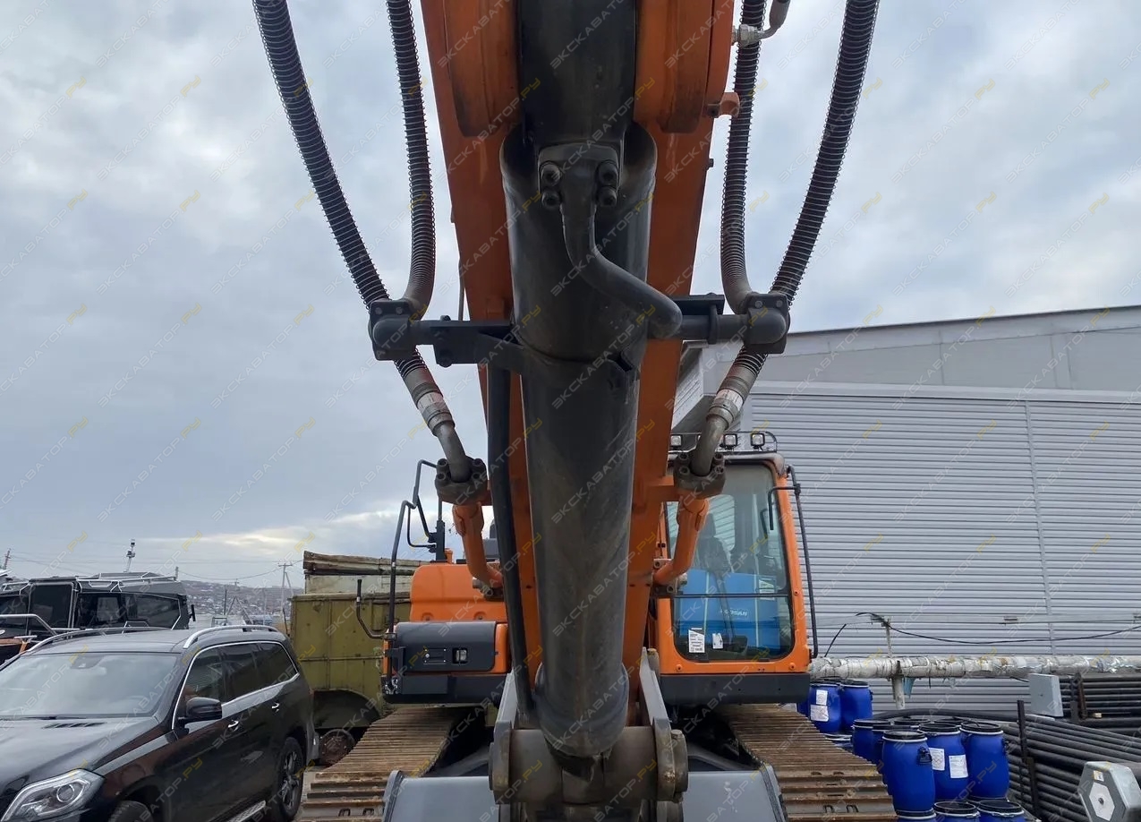 Develon DX225LCA-7M Doosan [8]