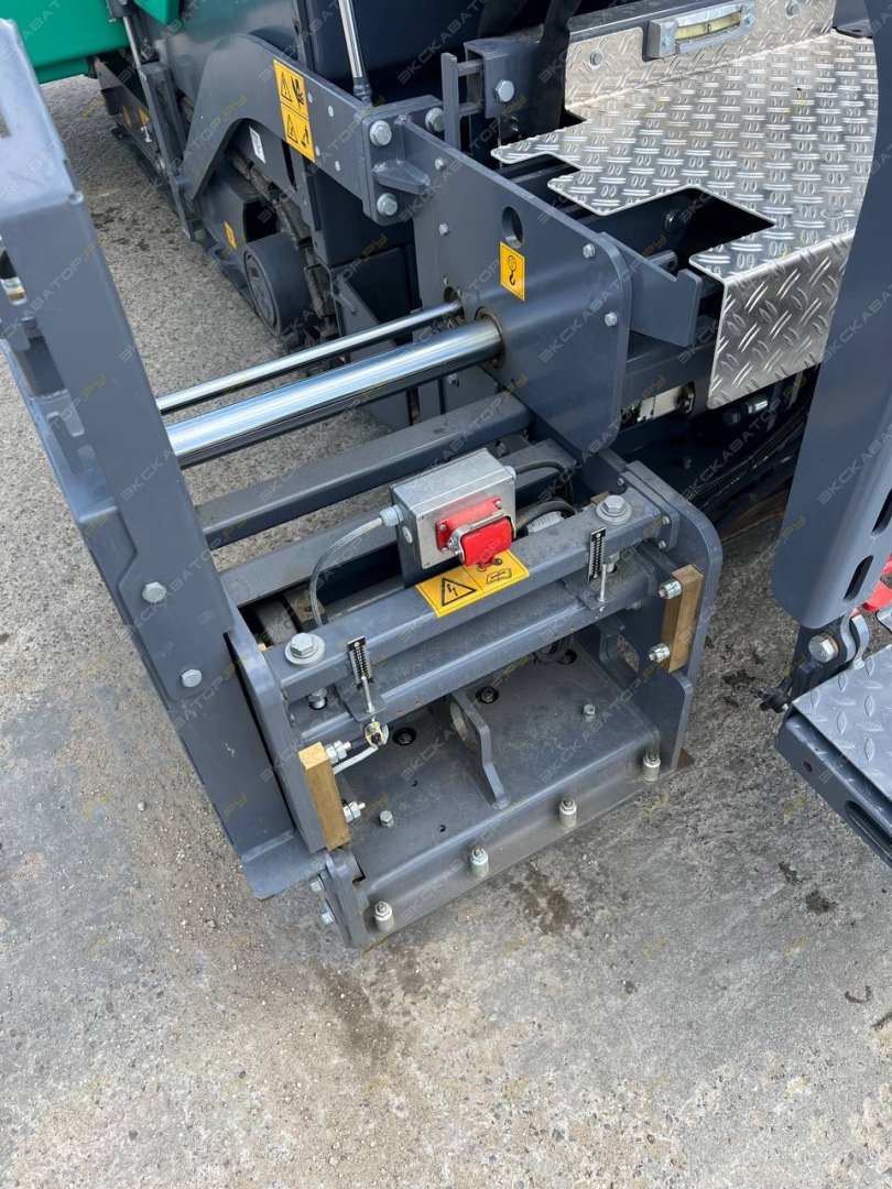 Vogele SUPER 800i [14]