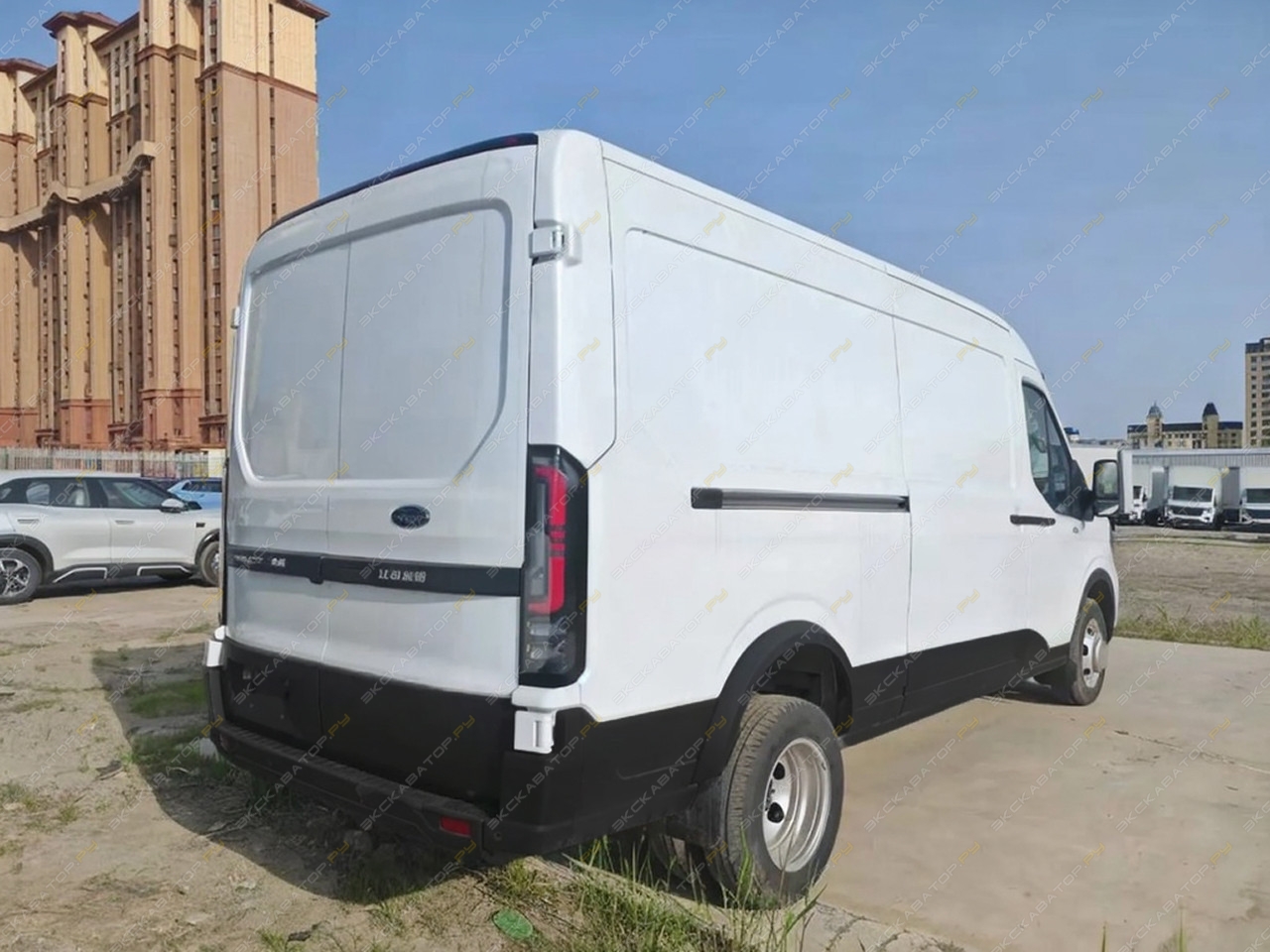 Ford Transit L2H3 [6]