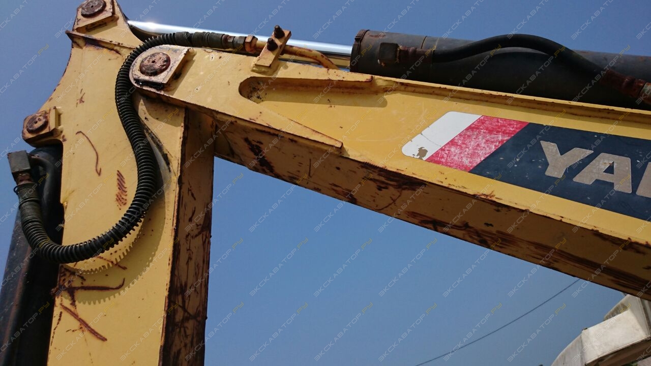 Yanmar B22 [7]