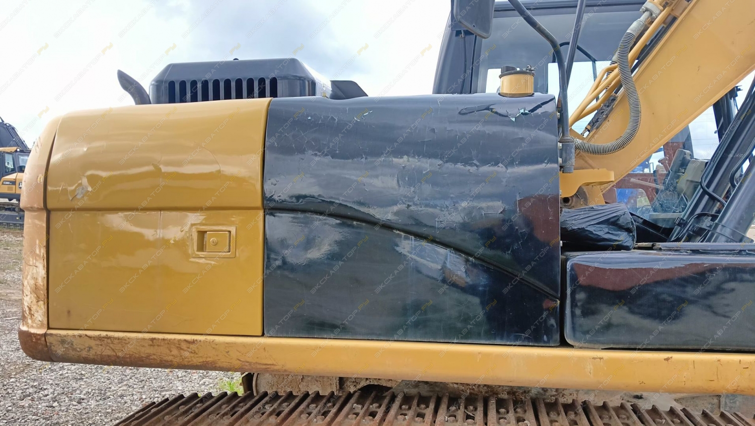 Caterpillar 318D2 L [6]