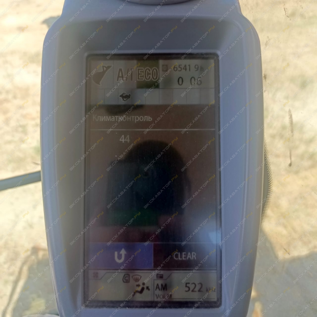 Hitachi ZX240-5G [40]