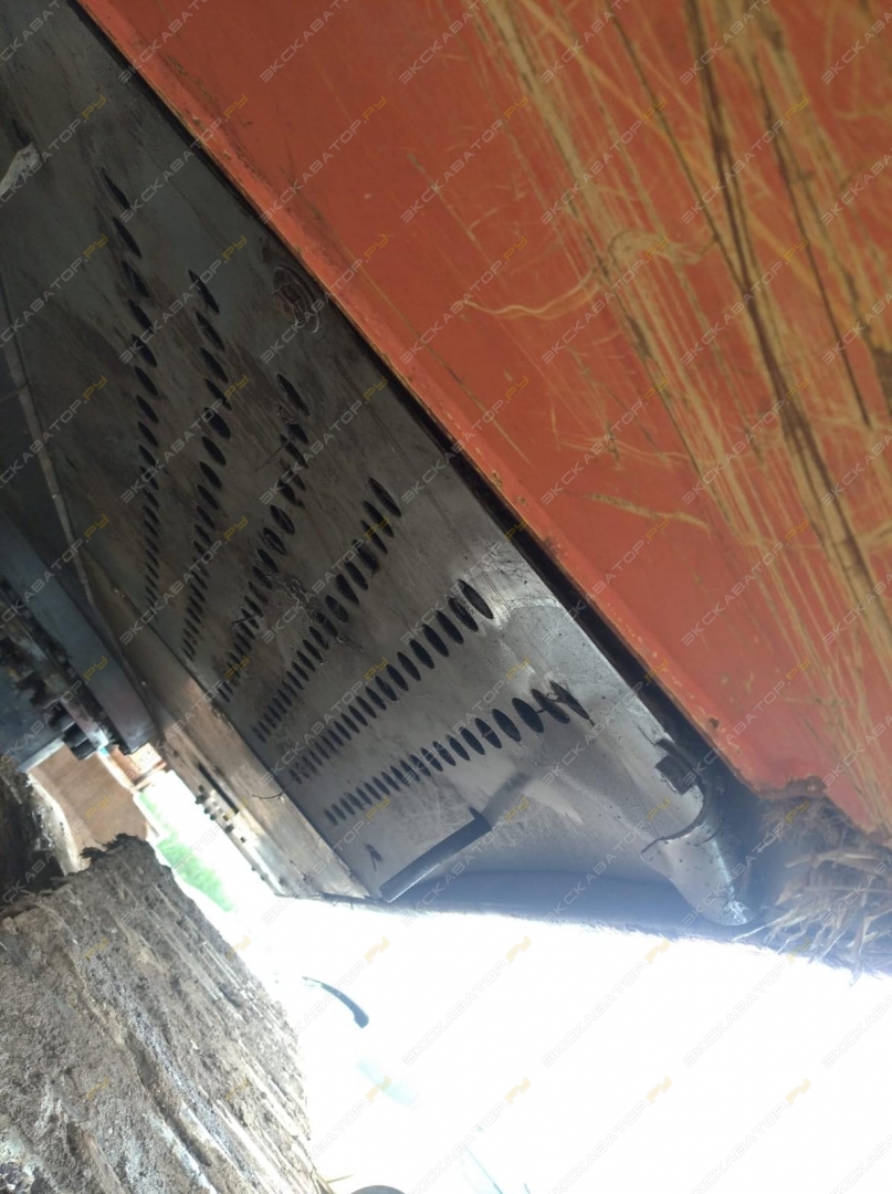 Hitachi ZX240-5G [38]