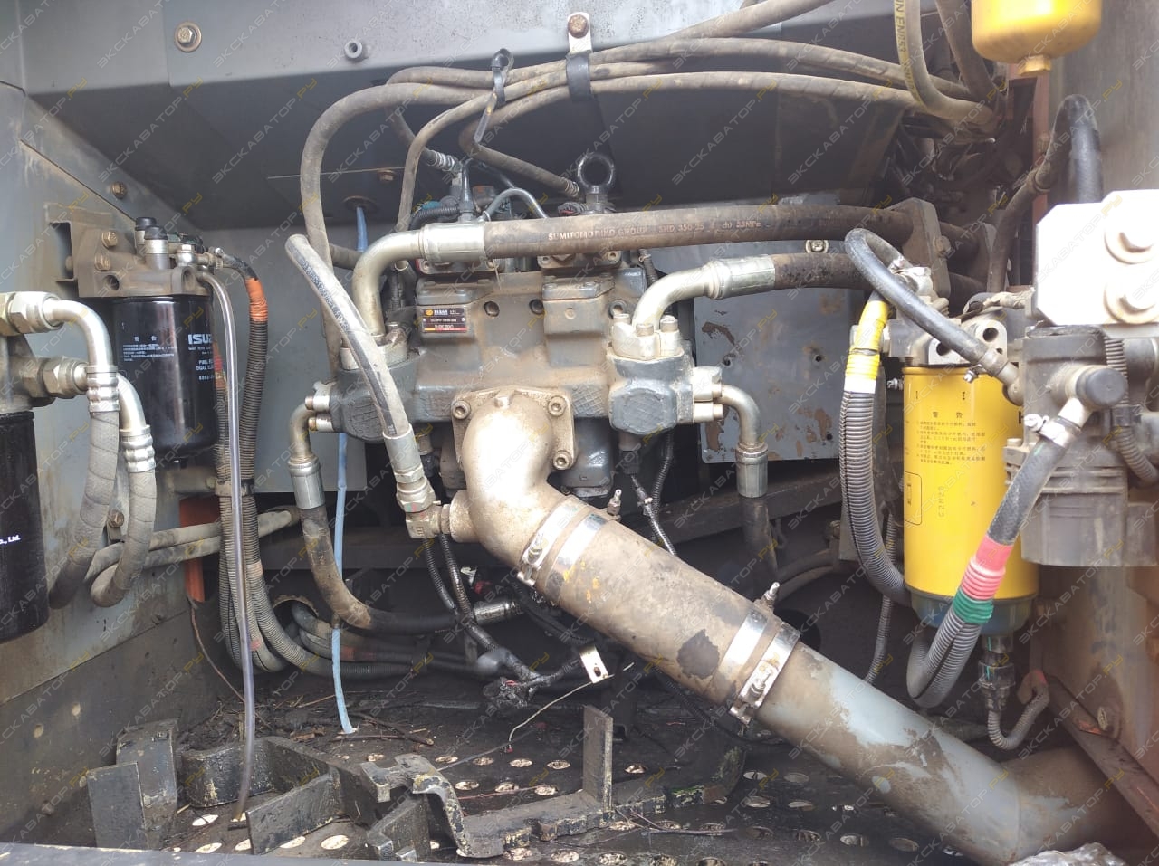 Hitachi ZX240-5G [2]