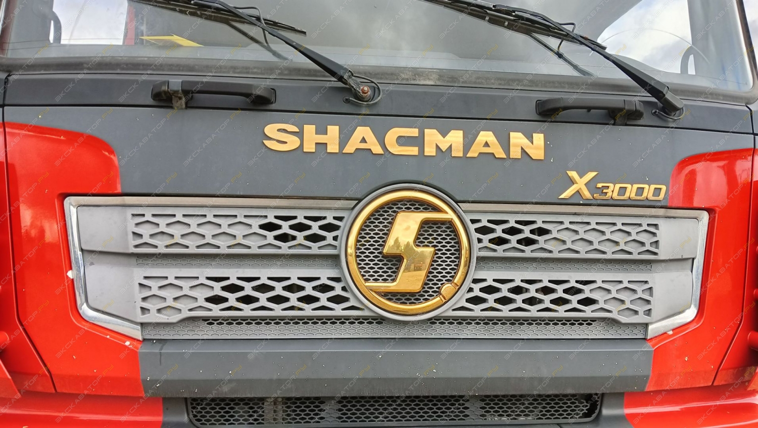 Shacman SX33186V366 [20]