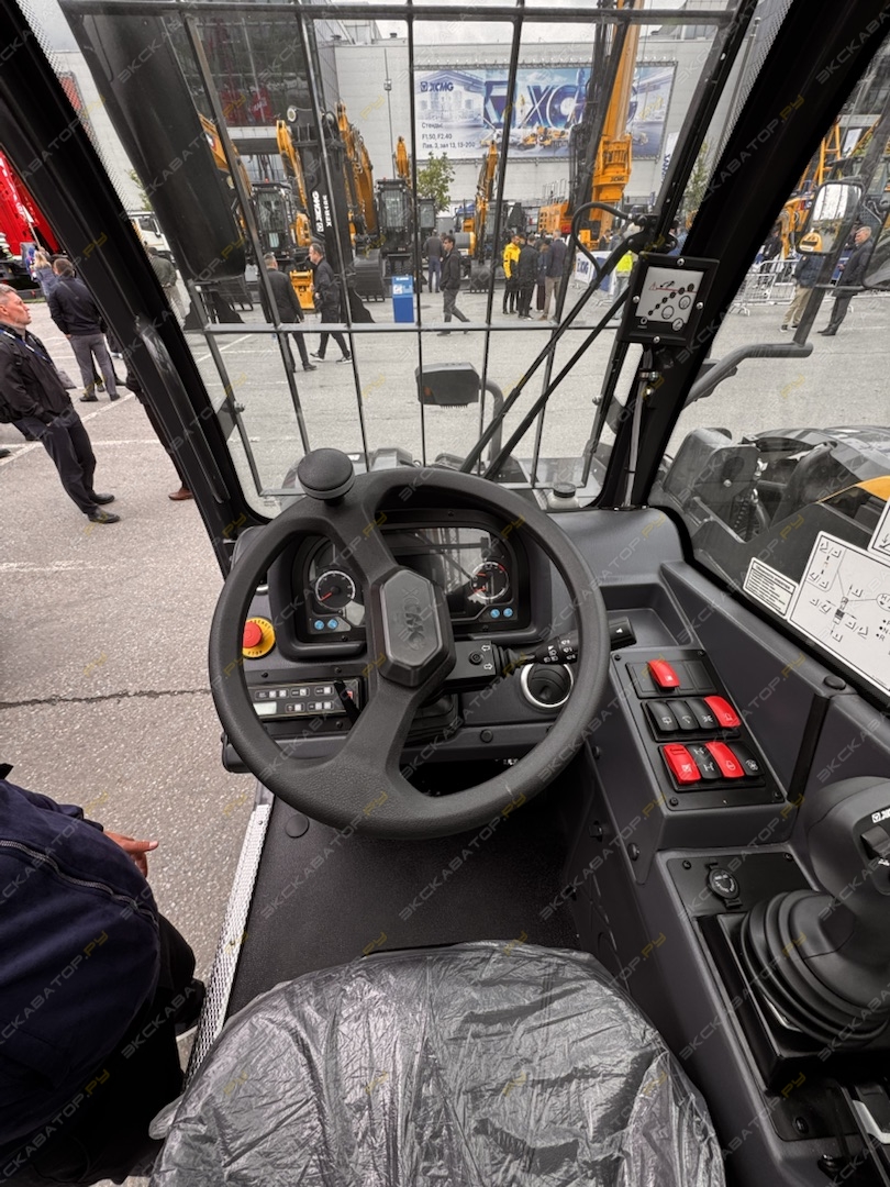 XCMG XT4018K [7]