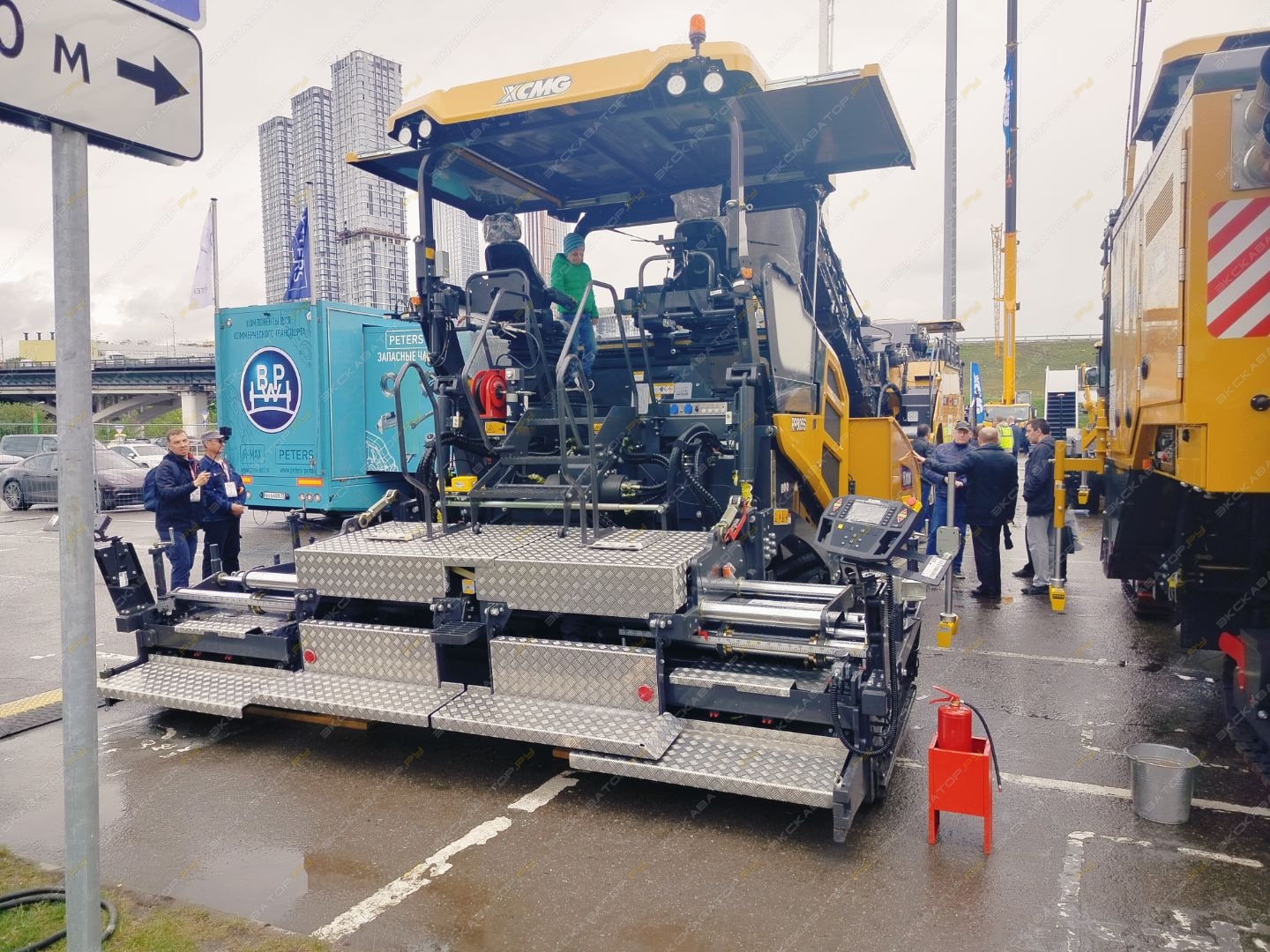 XCMG RP805S [10]