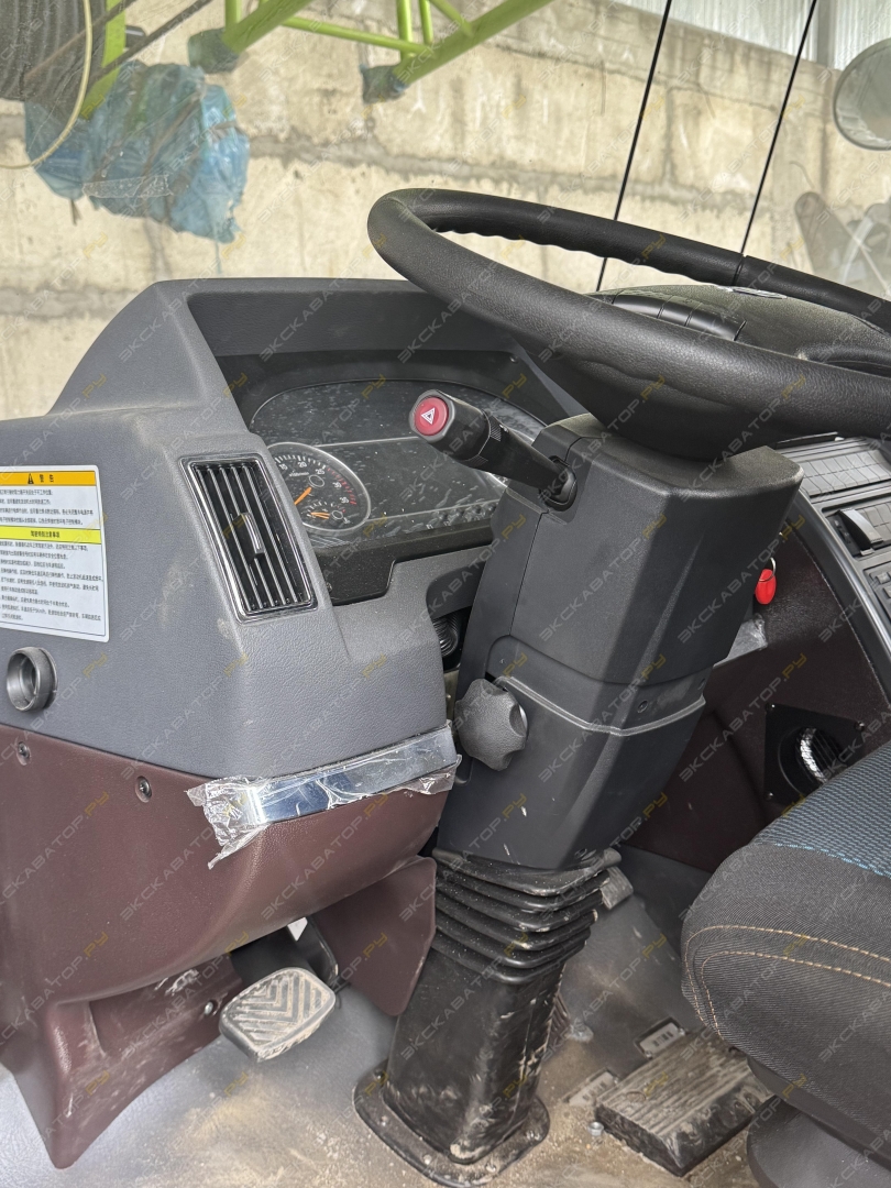 Zoomlion ZTC300V [7]