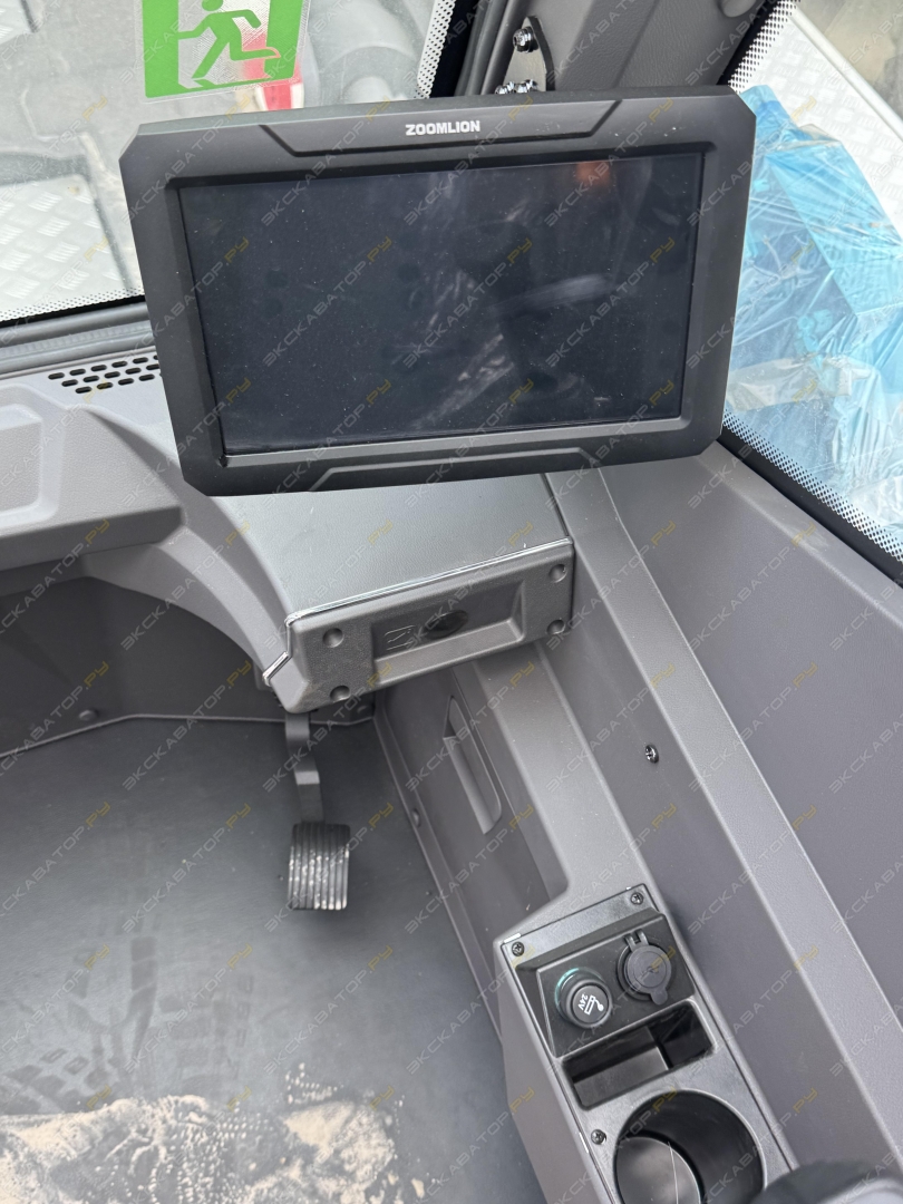 Zoomlion ZTC300V [2]