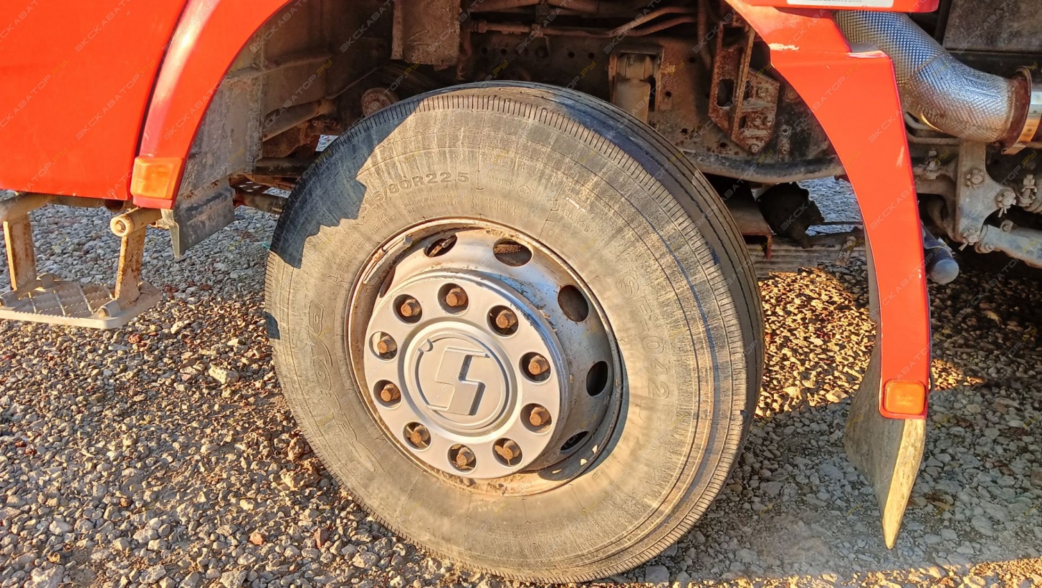 Shacman SX331863366 [15]