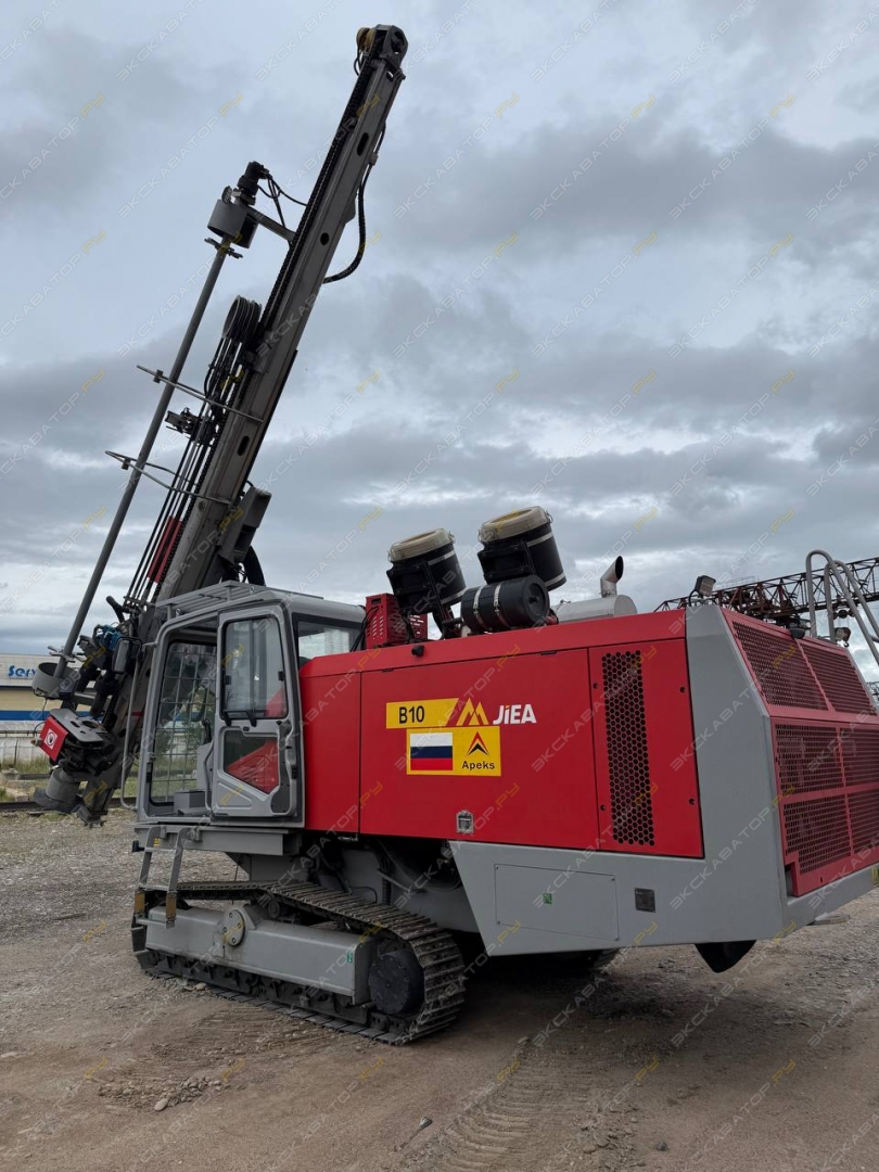 Atlas Copco ROC L6-44 [14]