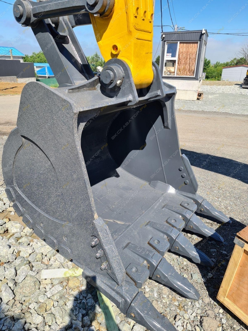 Sinomach GE330H [6]