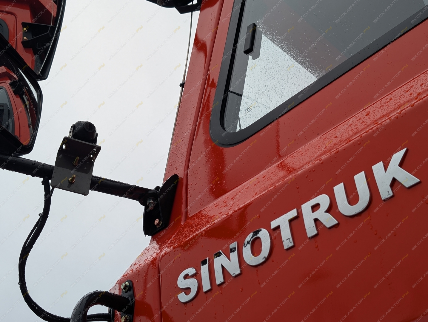 SINOTRUK ZZT105 – AT [11]