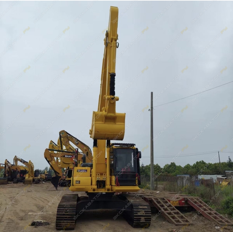 Komatsu PC240 [1]