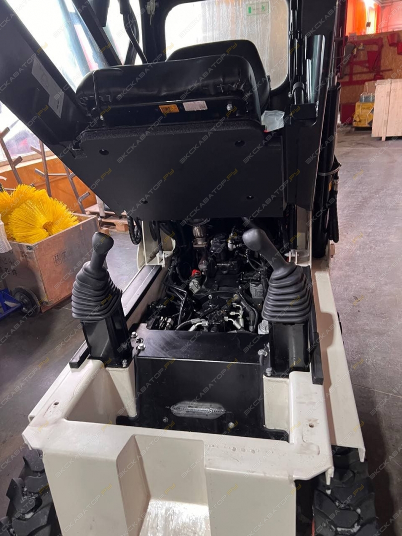Lonking CDM303 [8]