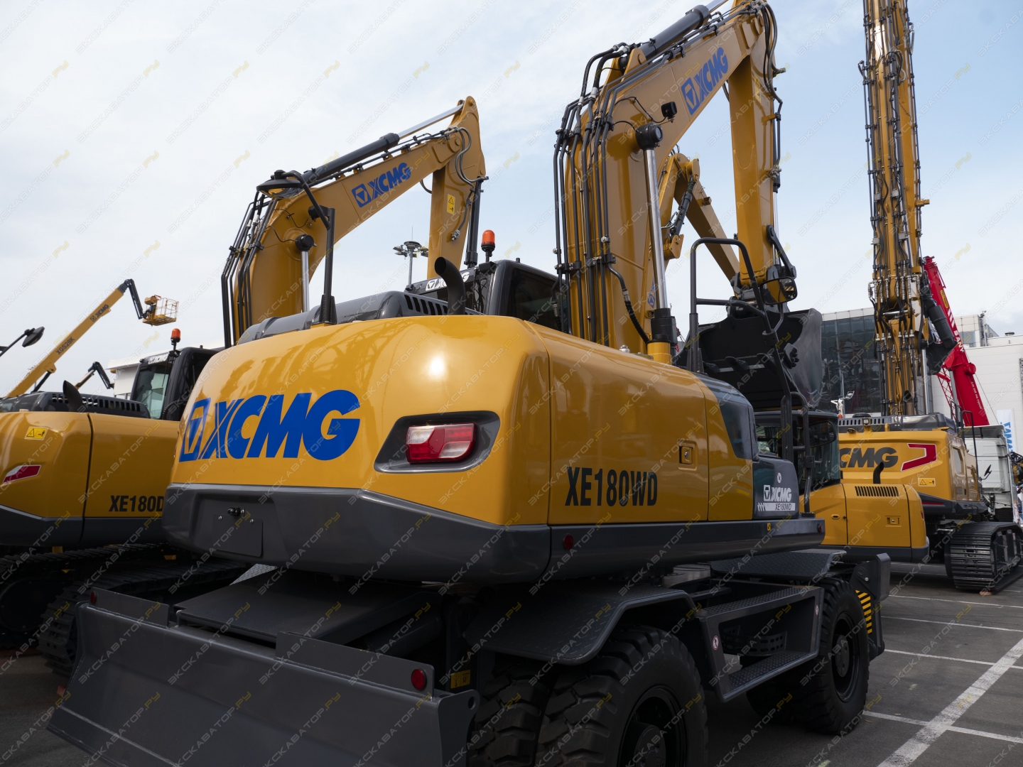 XCMG XE180WD [5]