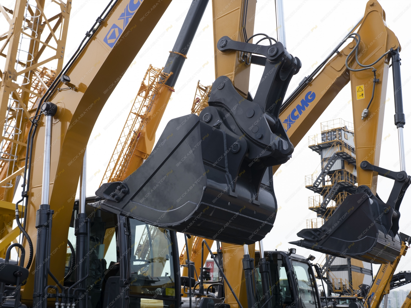 XCMG XE180WD [7]
