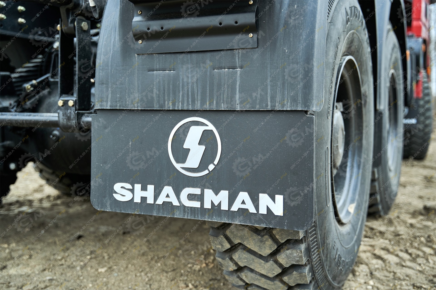 Shacman SX42586V385 [13]