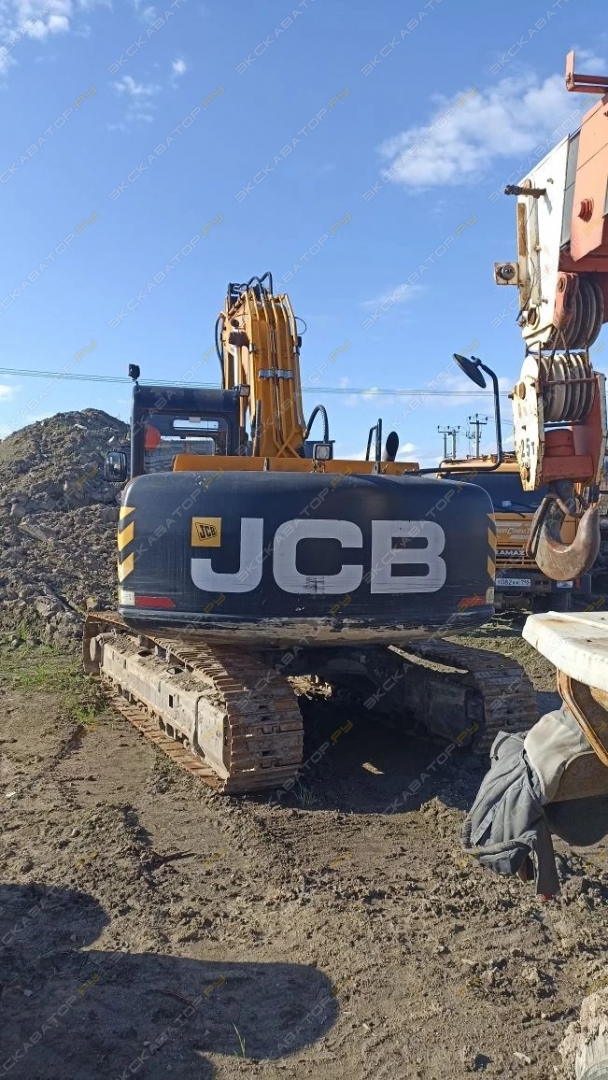 JCB JS 205NLC [2]