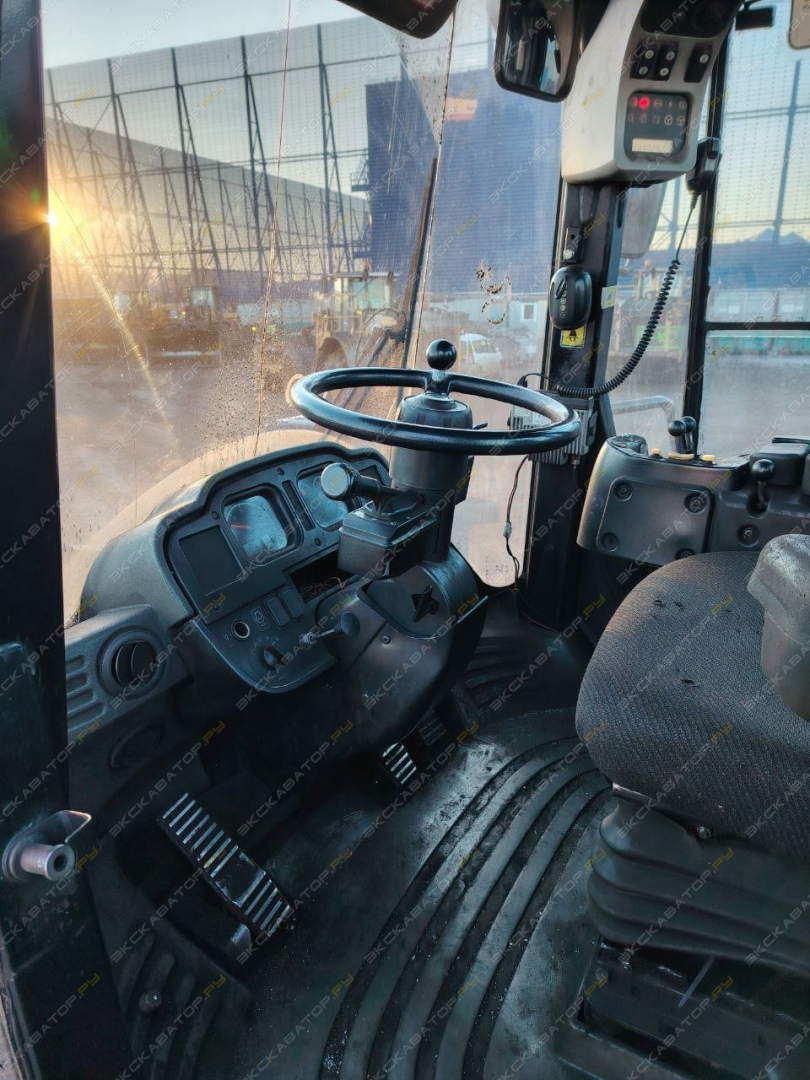 Caterpillar 966H [10]